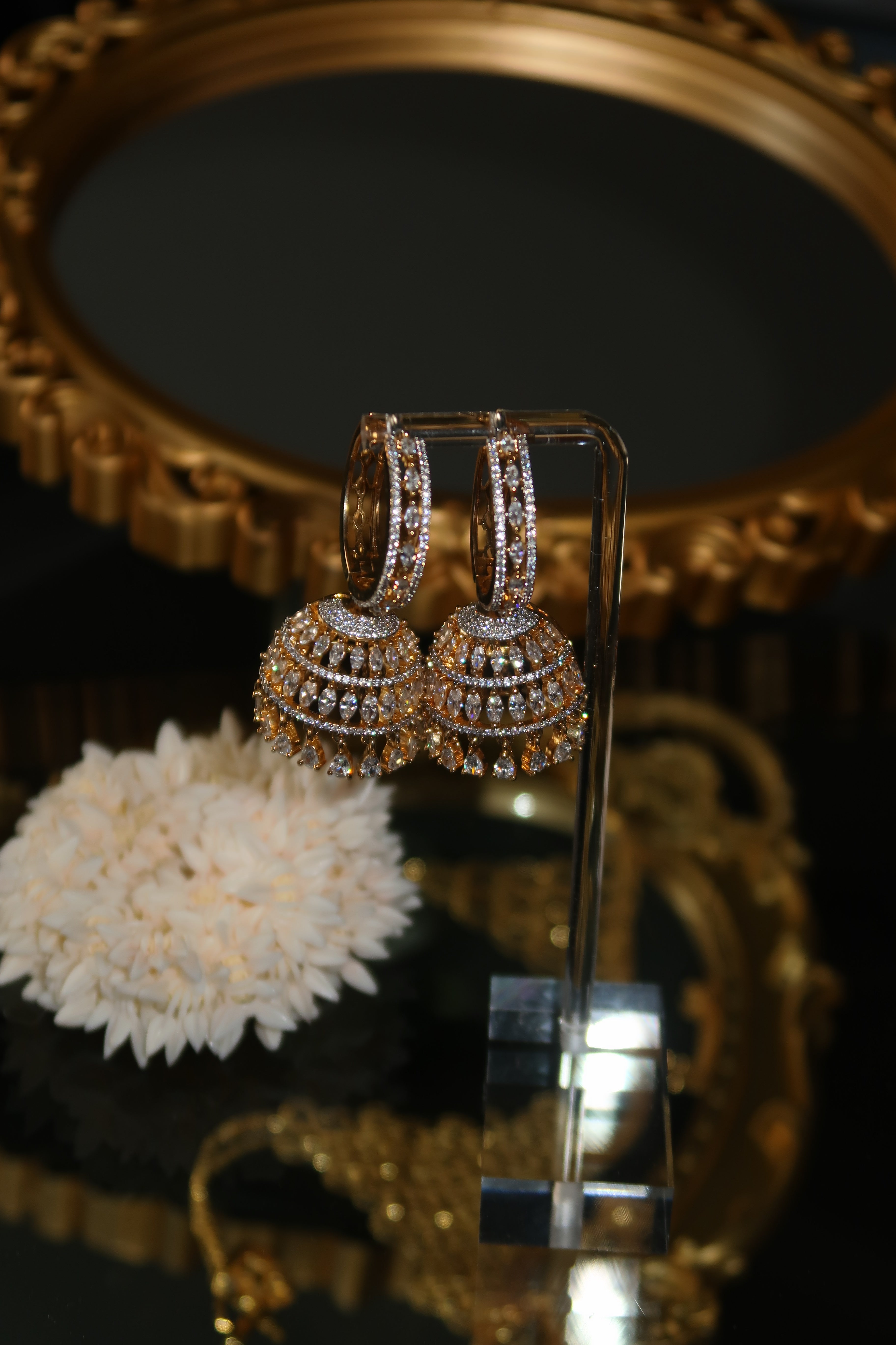 Sarima Jhumka (in Gold)