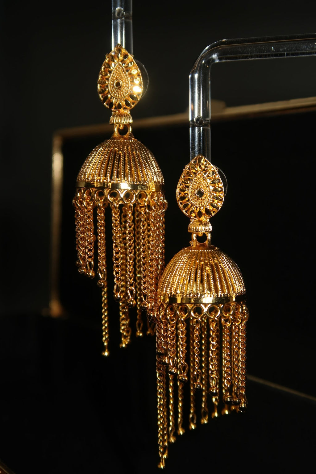 Jaal Jhumka - House of Isari
