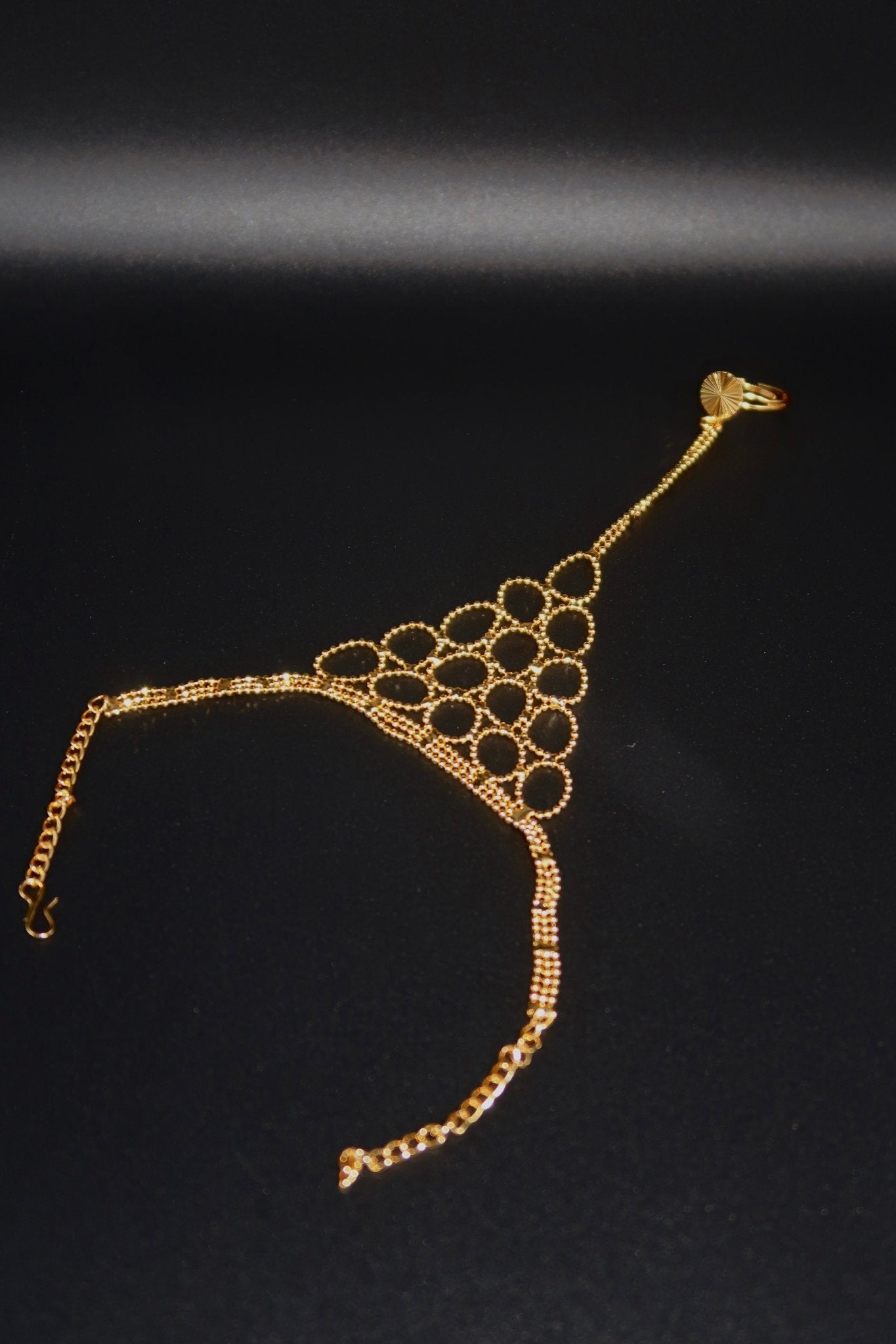 Rhimjhim Haathphool - House of Isari